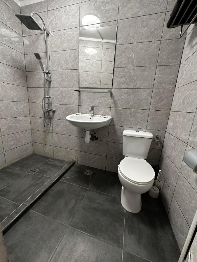 Aparthotel Casa Bucovineana Iasi Exterior foto